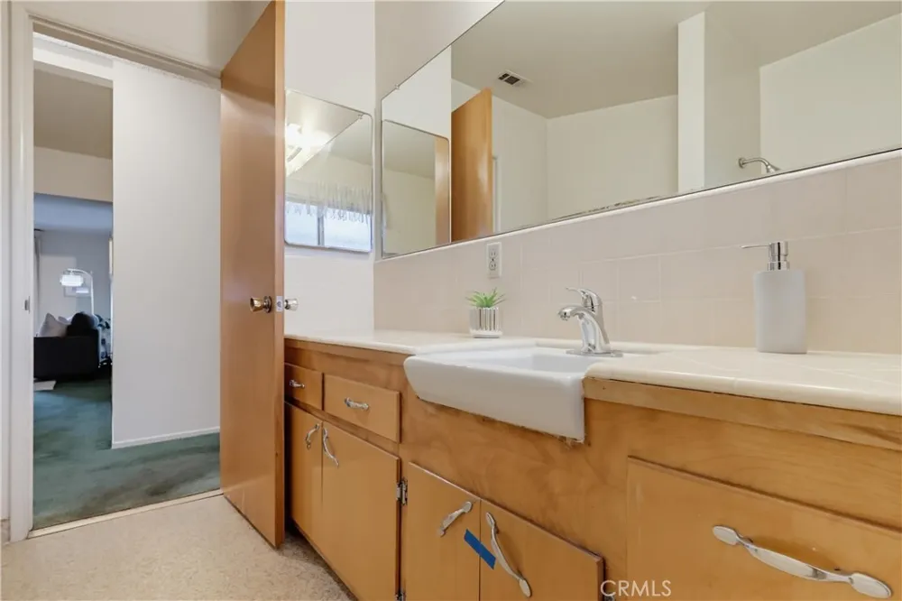 14531 Allegan Whittier, CA 90604