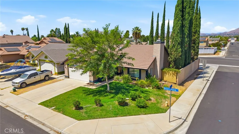25214 Desert Willow Drive Moreno Valley, CA 92553