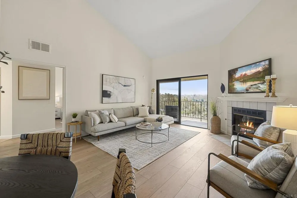 3161 Vista Mar Carlsbad, CA 92009