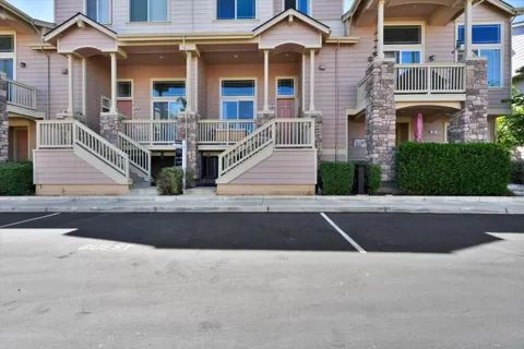 155 Sapphire Lane