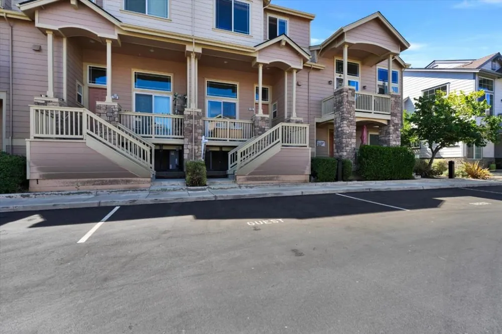 155 Sapphire Lane Morgan Hill, CA 95037