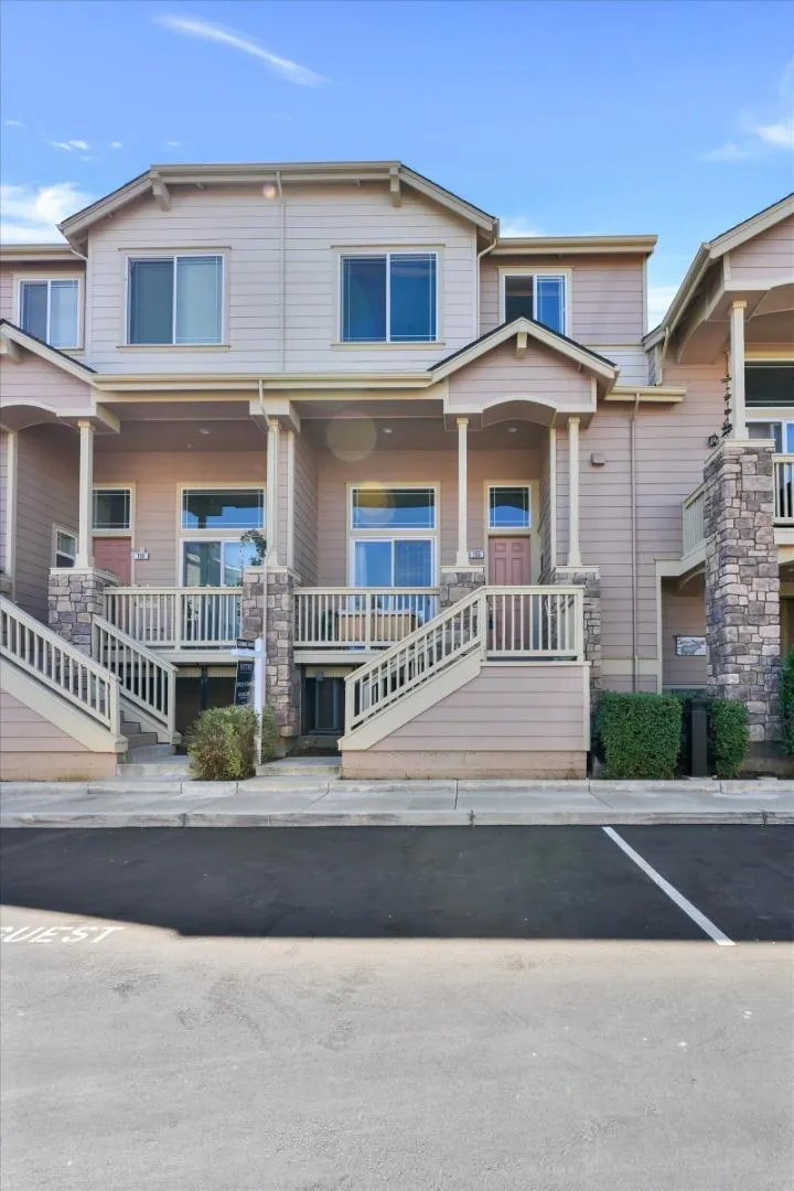 155 Sapphire Lane Morgan Hill, CA 95037