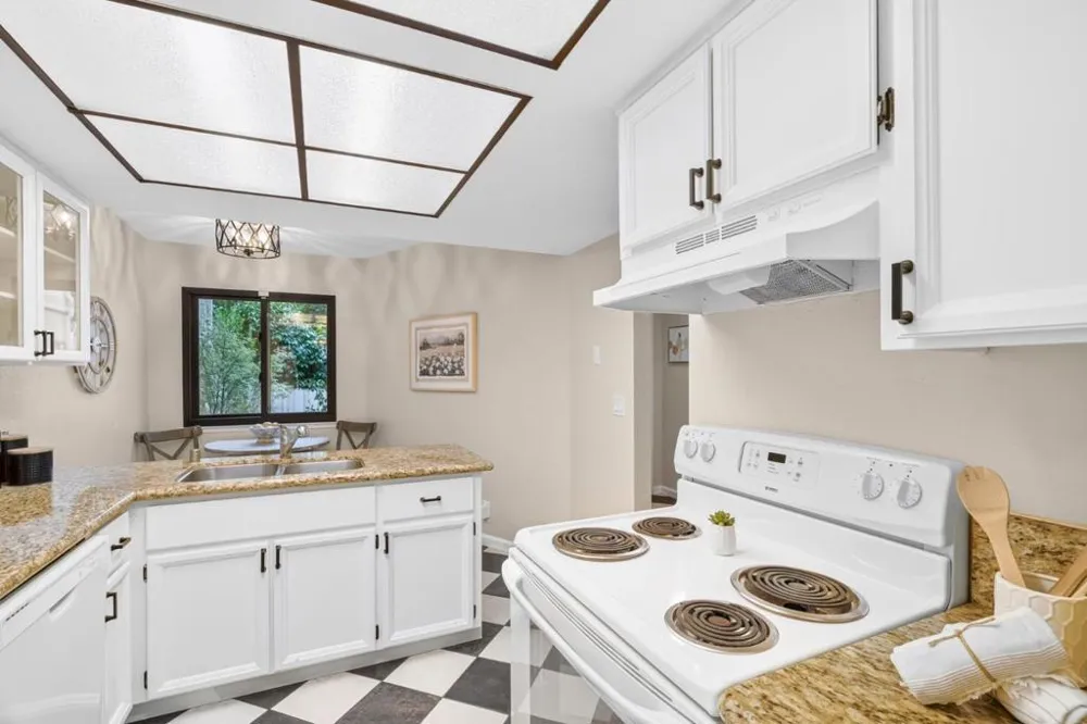 3119 Erin Lane Santa Cruz, CA 95065