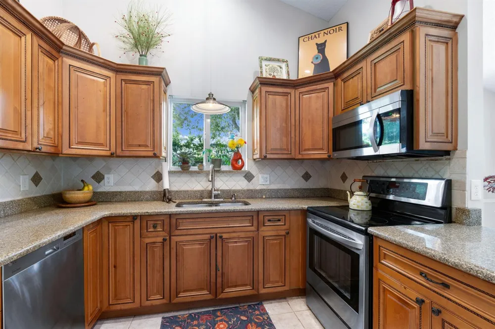 433 Goldenwood Way Wellington, FL 33414