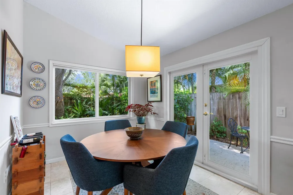 433 Goldenwood Way Wellington, FL 33414