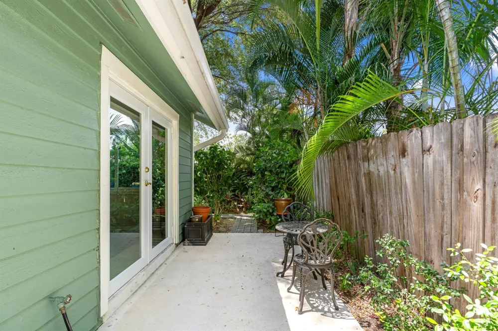 433 Goldenwood Way Wellington, FL 33414