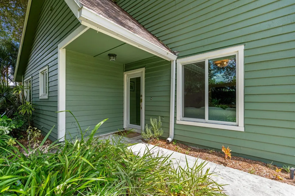 433 Goldenwood Way Wellington, FL 33414