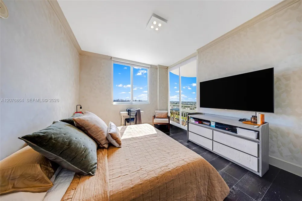 1745 E Hallandale Beach Blvd #2407W Hallandale Beach, FL 33009