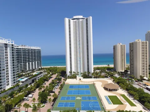 3000 Ocean Drive #6A