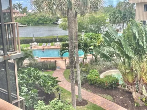 3605 S OCEAN BOULEVARD #321