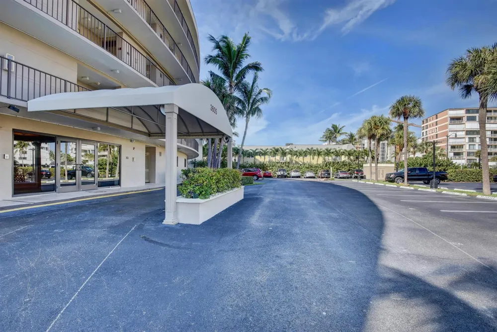 3605 S OCEAN BOULEVARD #321 South Palm Beach, FL 33480