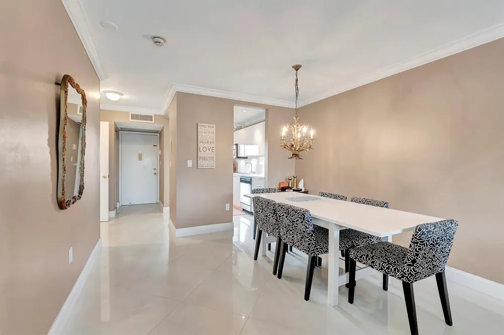3605 S OCEAN BOULEVARD #321 South Palm Beach, FL 33480