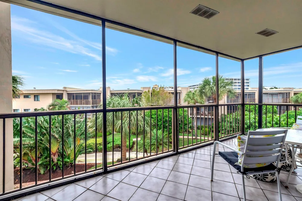 3605 S OCEAN BOULEVARD #321 South Palm Beach, FL 33480