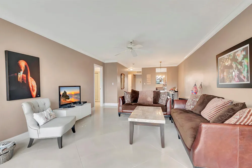3605 S OCEAN BOULEVARD #321 South Palm Beach, FL 33480