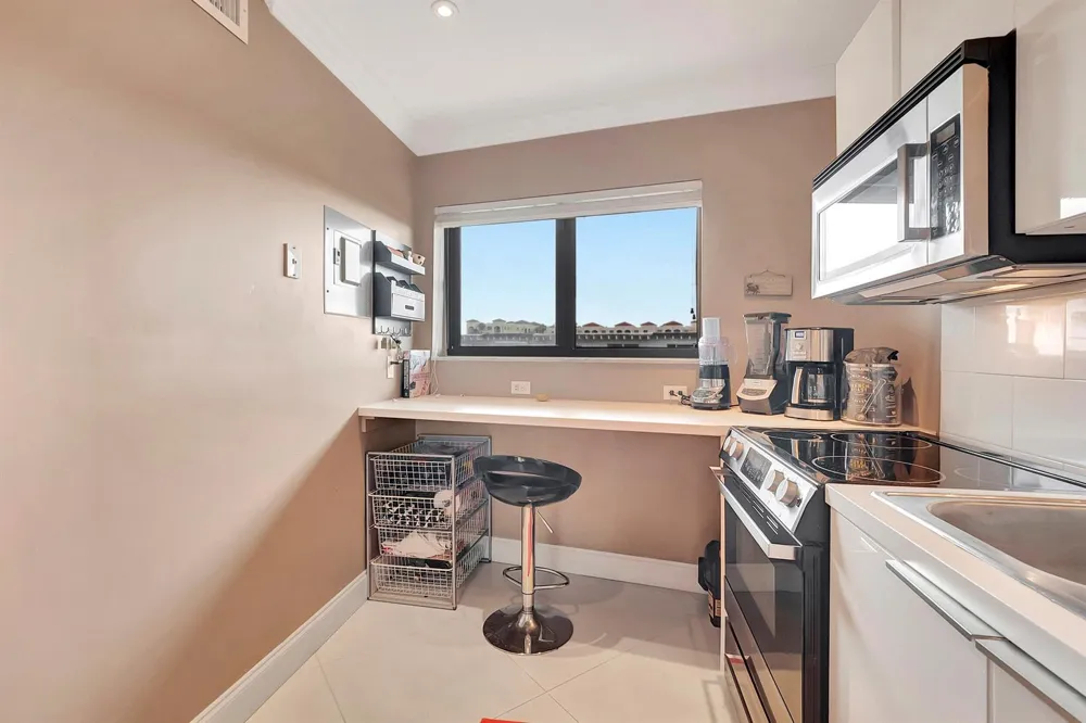 3605 S OCEAN BOULEVARD #321 South Palm Beach, FL 33480