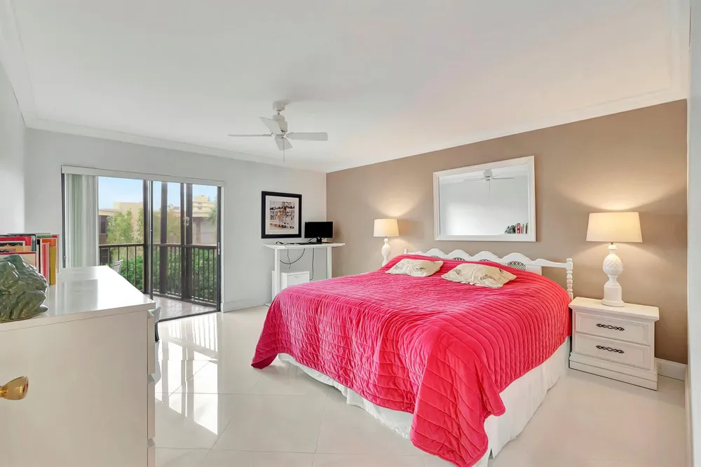 3605 S OCEAN BOULEVARD #321 South Palm Beach, FL 33480
