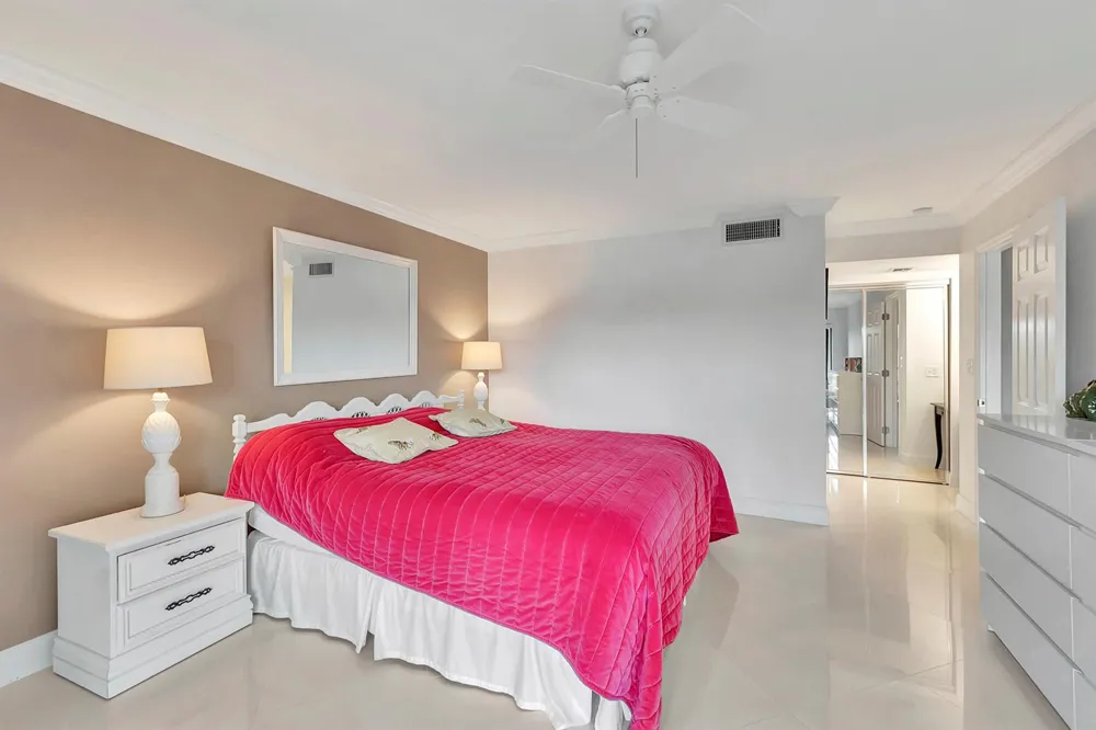 3605 S OCEAN BOULEVARD #321 South Palm Beach, FL 33480