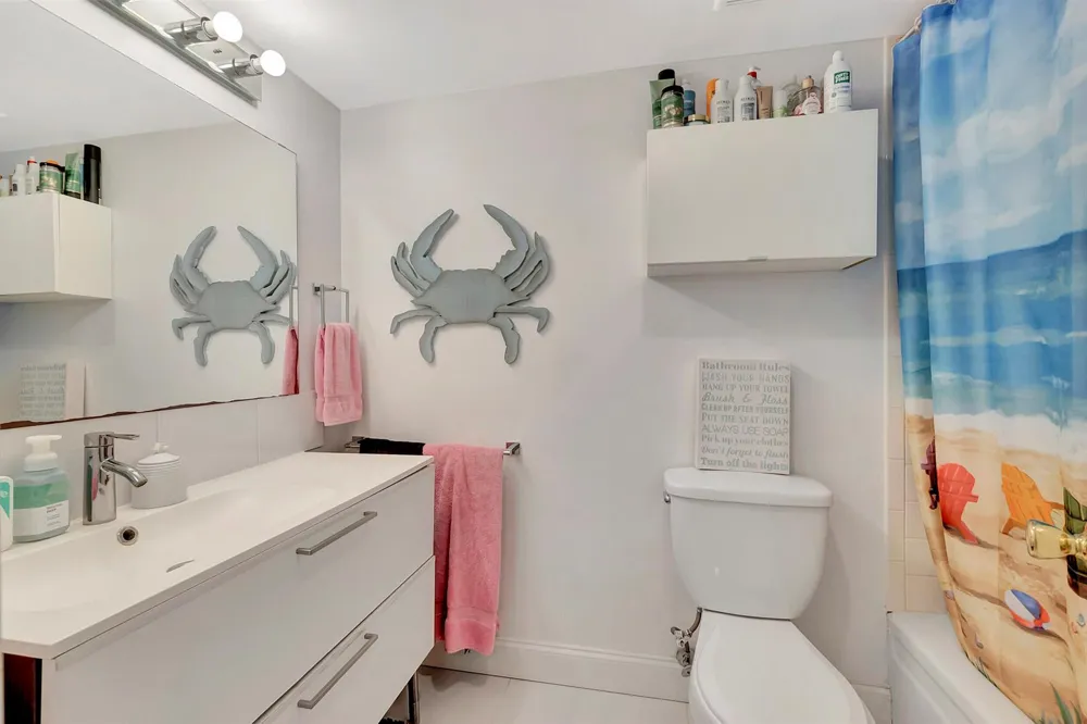 3605 S OCEAN BOULEVARD #321 South Palm Beach, FL 33480