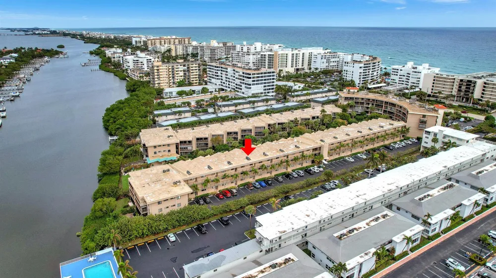 3605 S OCEAN BOULEVARD #321 South Palm Beach, FL 33480