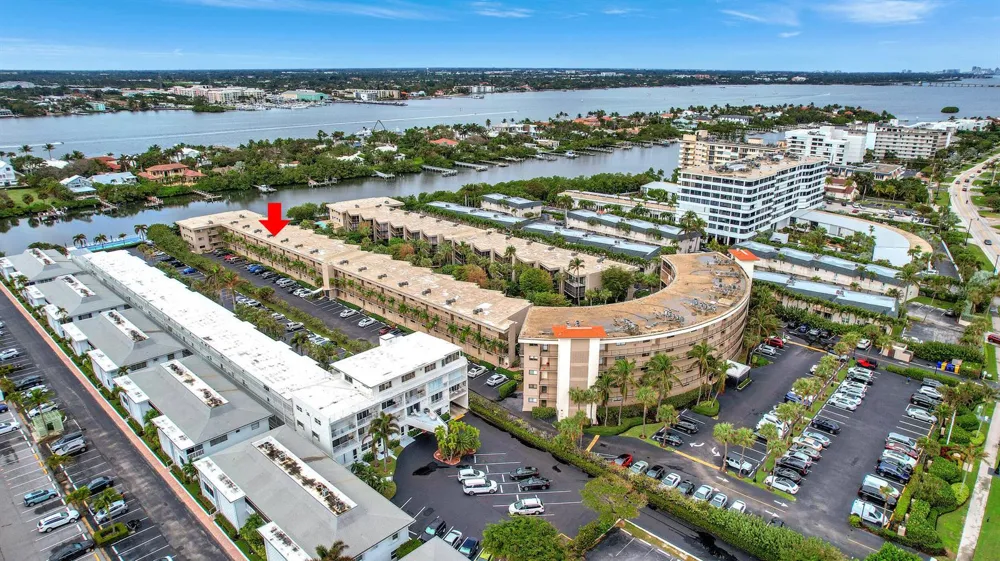 3605 S OCEAN BOULEVARD #321 South Palm Beach, FL 33480