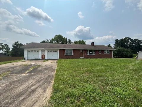 194 Hanes Lane