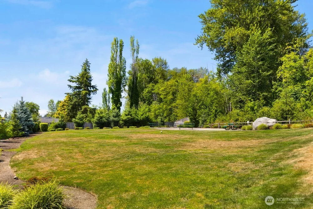10541 11th Street E Edgewood, WA 98372