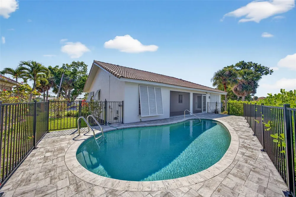 125 DONNA COURT Punta Gorda, FL 33950