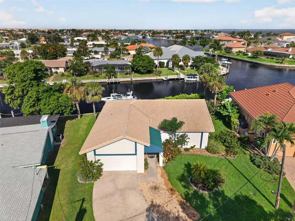 125 DONNA COURT Punta Gorda, FL 33950