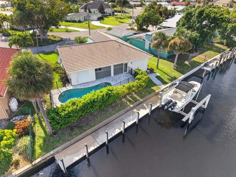 125 DONNA COURT Punta Gorda, FL 33950