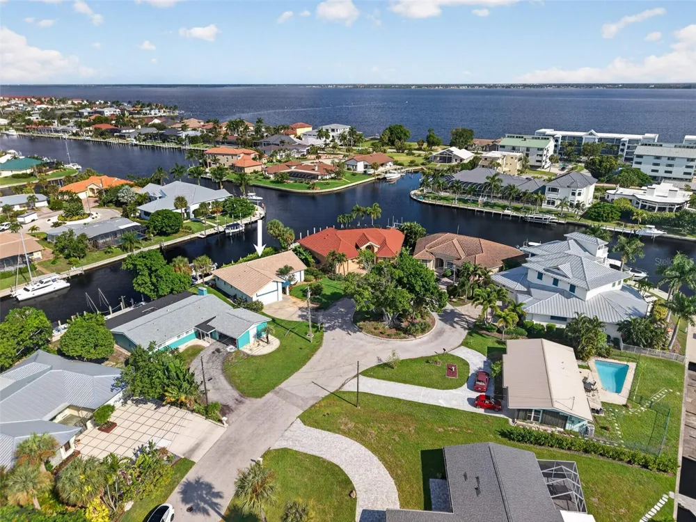 125 DONNA COURT Punta Gorda, FL 33950