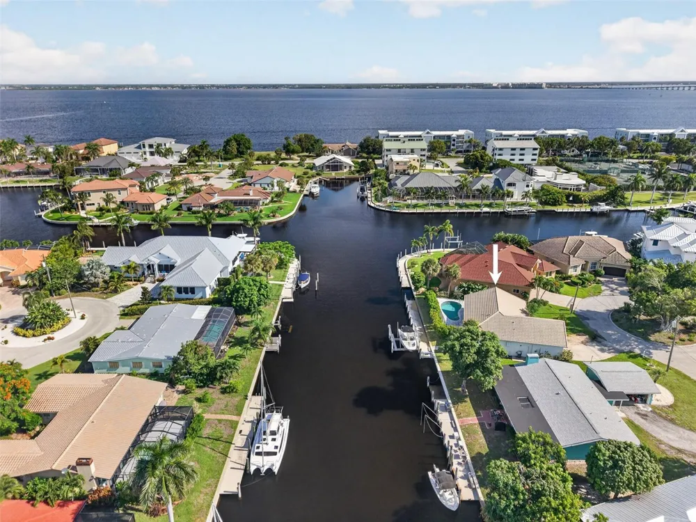 125 DONNA COURT Punta Gorda, FL 33950