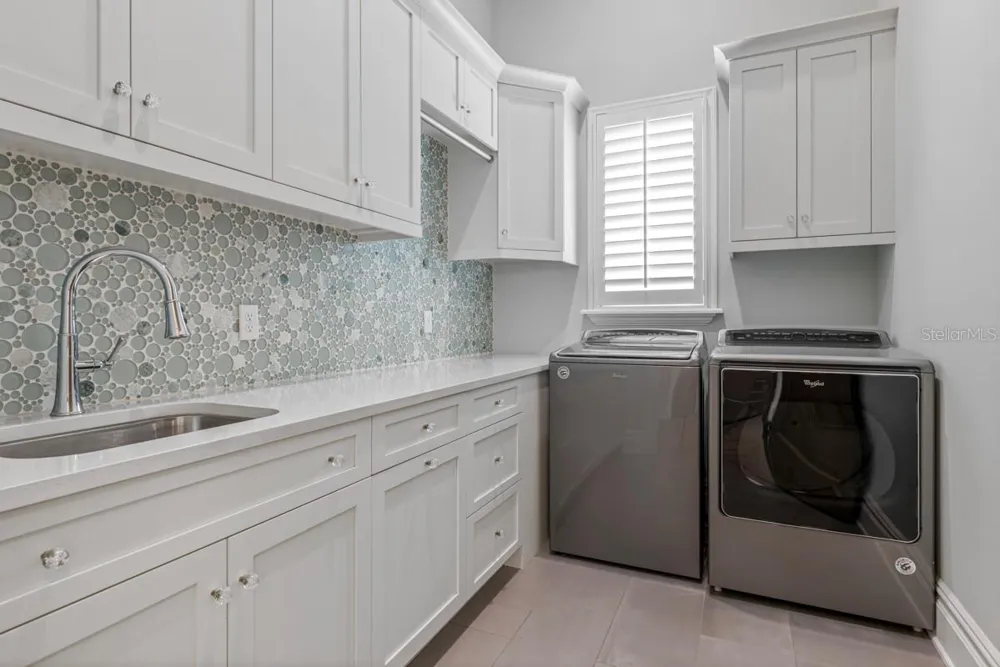 10271 SYMPHONY GROVE DRIVE Golden Oak, FL 32836
