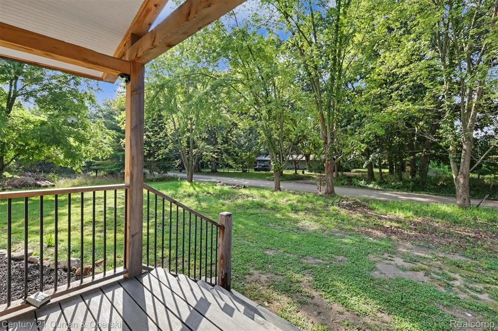 4296 Burgess Road Putnam Township, MI 48169