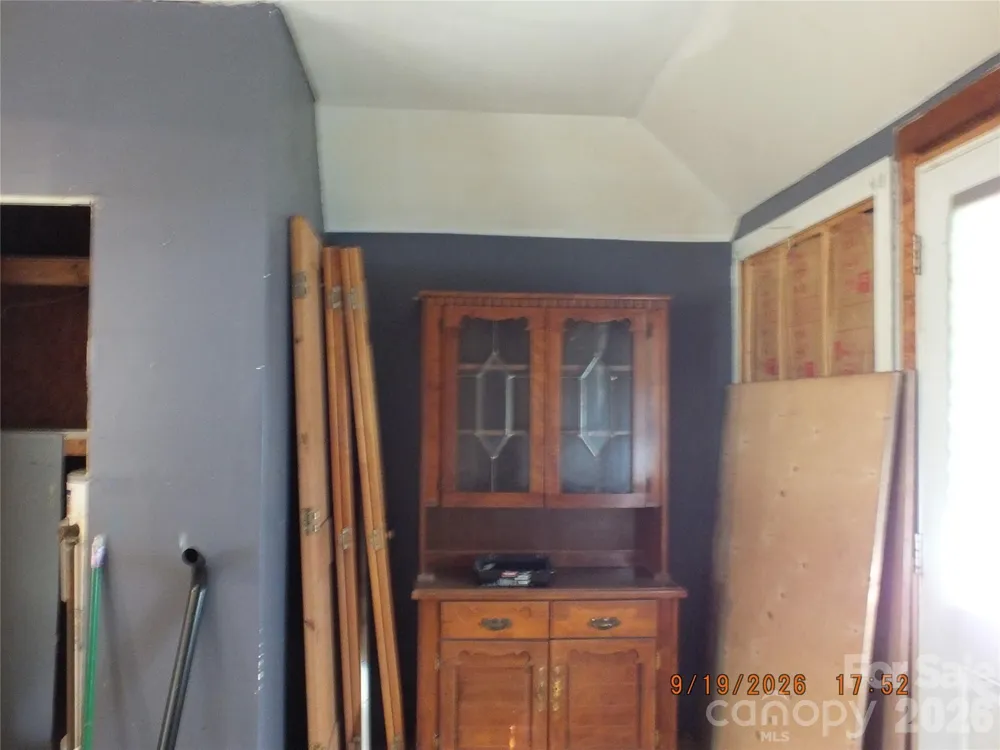 6372 Kershaw Camden Highway Heath Springs, SC 29058