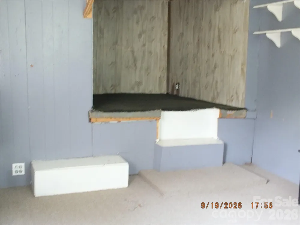 6372 Kershaw Camden Highway Heath Springs, SC 29058