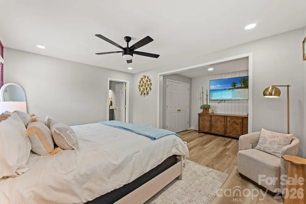 1314 Holly Drive North Myrtle Beach, SC 29582