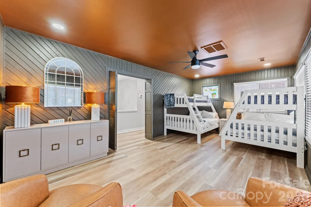 1314 Holly Drive North Myrtle Beach, SC 29582