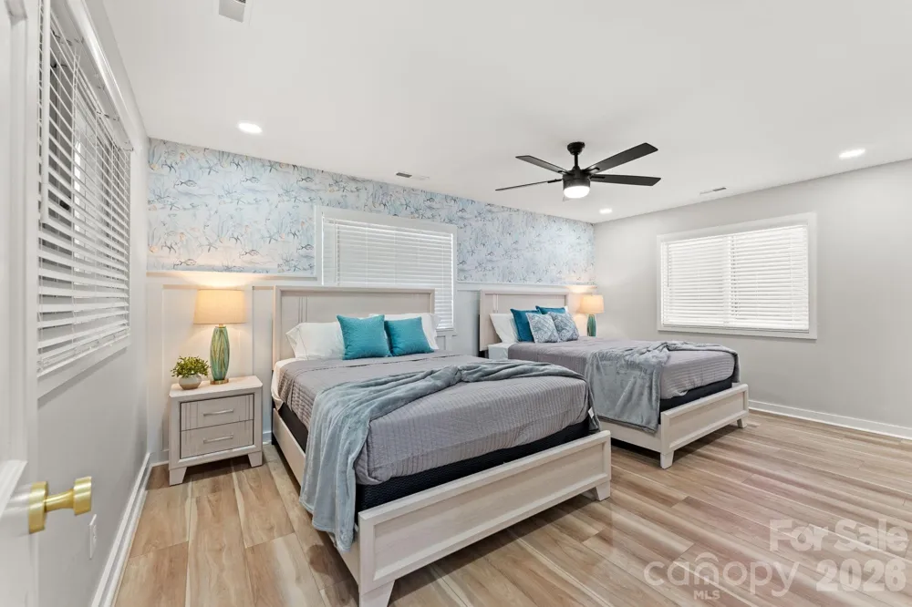 1314 Holly Drive North Myrtle Beach, SC 29582
