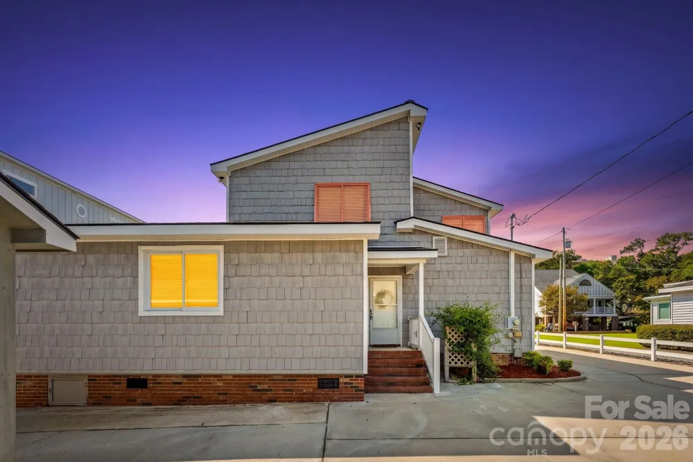 1314 Holly Drive North Myrtle Beach, SC 29582