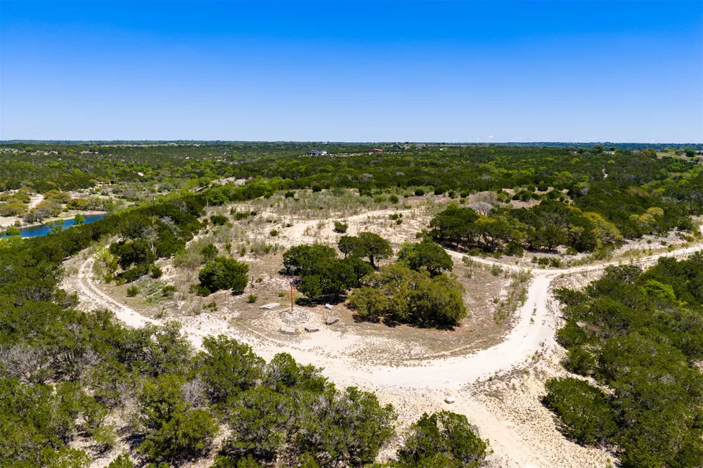 1325 Harper Road Kerrville, TX 78028