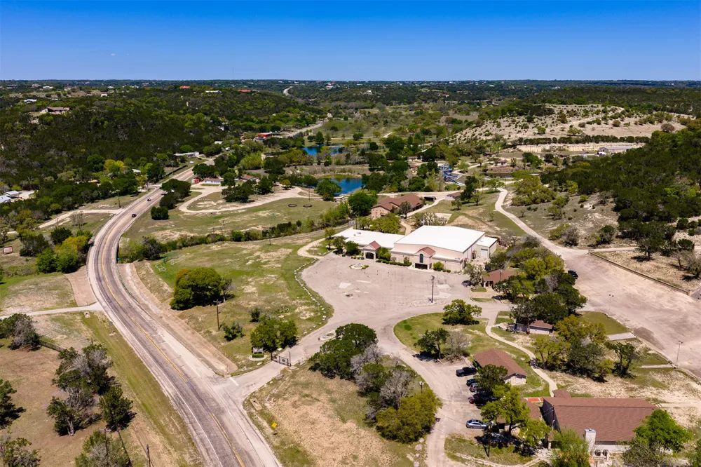 1325 Harper Road Kerrville, TX 78028