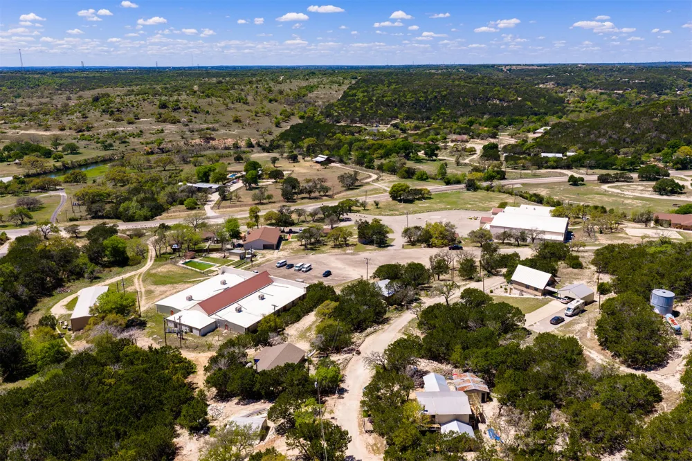 1325 Harper Road Kerrville, TX 78028