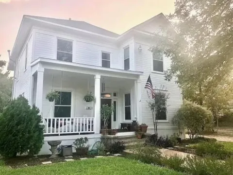 617 S 12th Street