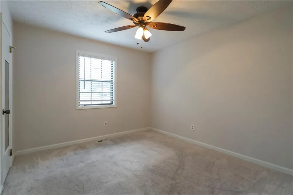 2423 Falcon Court Lawrenceville, GA 30043