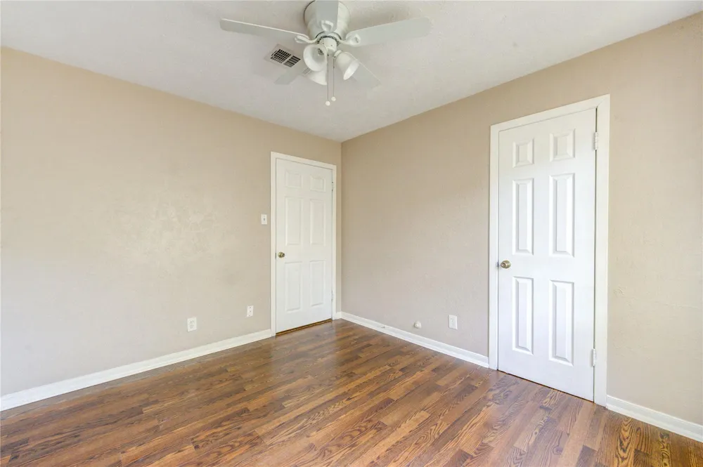 3205 Hays Street Pasadena, TX 77503