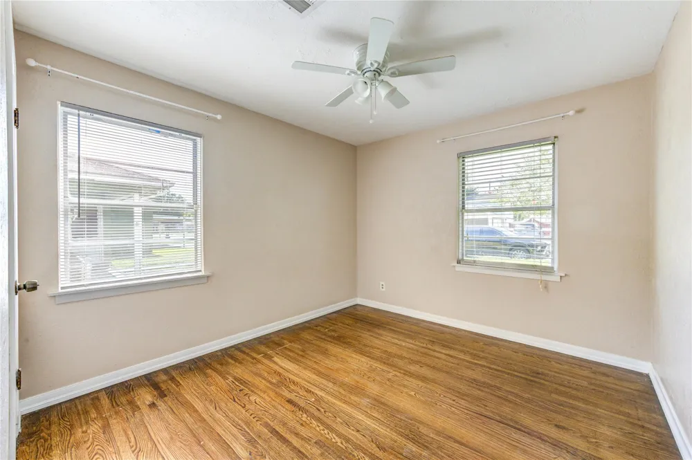 3205 Hays Street Pasadena, TX 77503