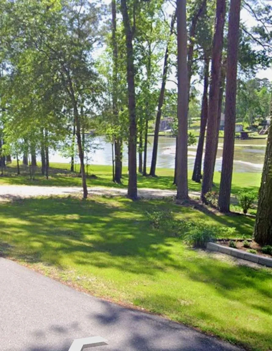 Lake Shore Drive Coldspring, TX 77331