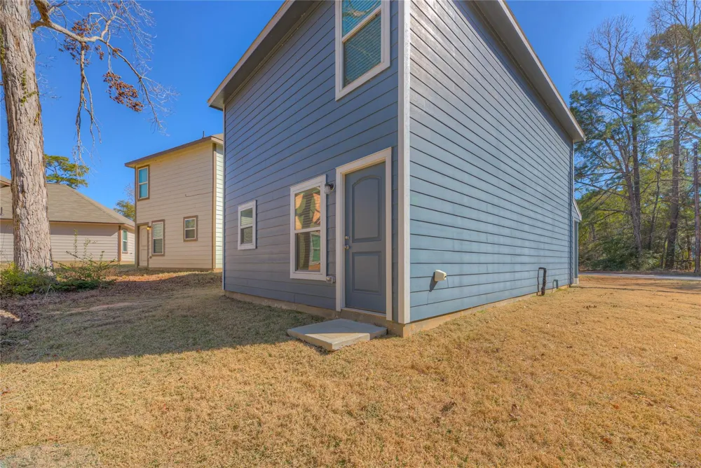 144 Black Walnut Livingston, TX 77351