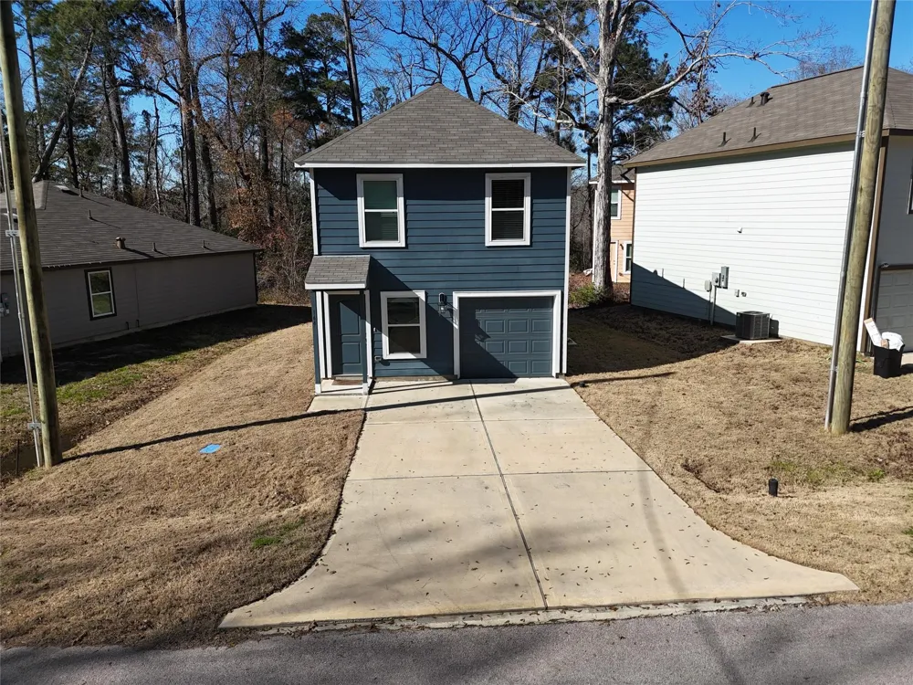 144 Black Walnut Livingston, TX 77351