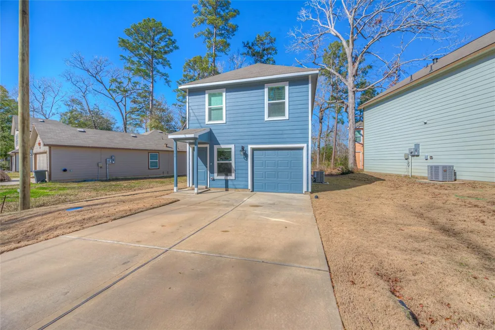 144 Black Walnut Livingston, TX 77351